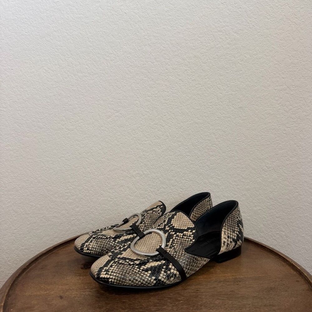Sigerson Morrison Leather Snakeskin Slip-On Cut-Out Loafers Women's Size 38 8